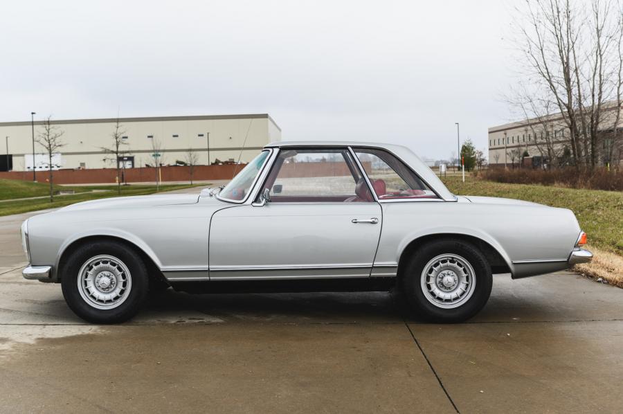  Mercedes-Benz 280 SL (W113) 1969 года  (EU) (фото 26 из 141)